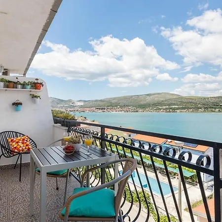 Ani - Great Sea View Apartment Trogir